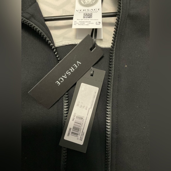 Versace Greca Print Women's Jogger Jacket Black Size 5 1002080 Italy - Picture 3 of 6